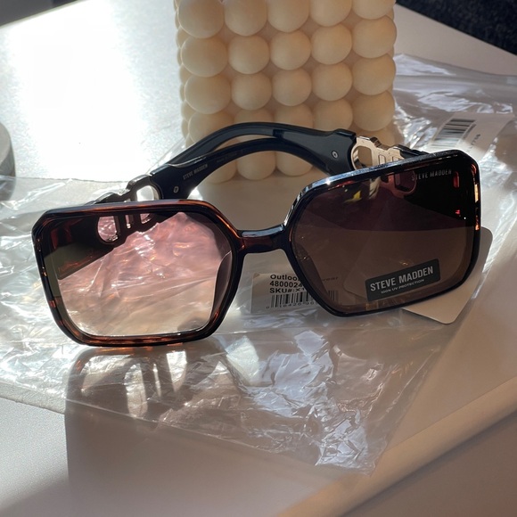 STEVE MADDEN Dark Tinted Square In Aleric Multi Sunglasses 100% UV Protection - Picture 10 of 13